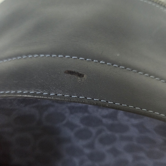 Coach Signature Large Backpack - Picture 9 of 10